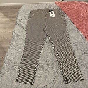 NWT Rafaella 16 slim ankle pants